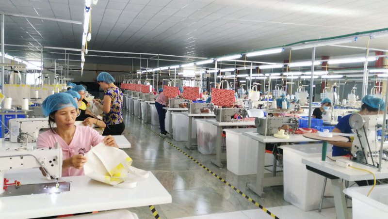 森榮手袋越南工廠正式投產實景拍攝 森榮手袋越南工廠正式投產實景拍攝